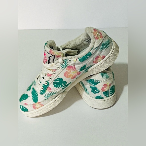 Rebook - Picture 8 of 9